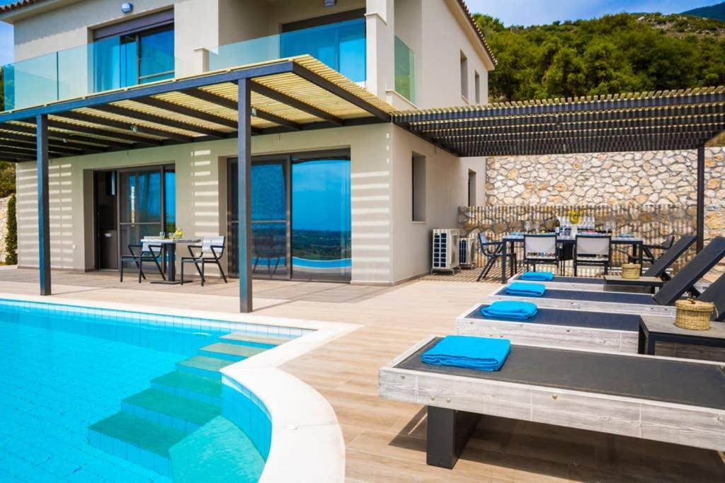 New Villa Blue With Private Pool At Trapezaki Livathos  Exteriér fotografie