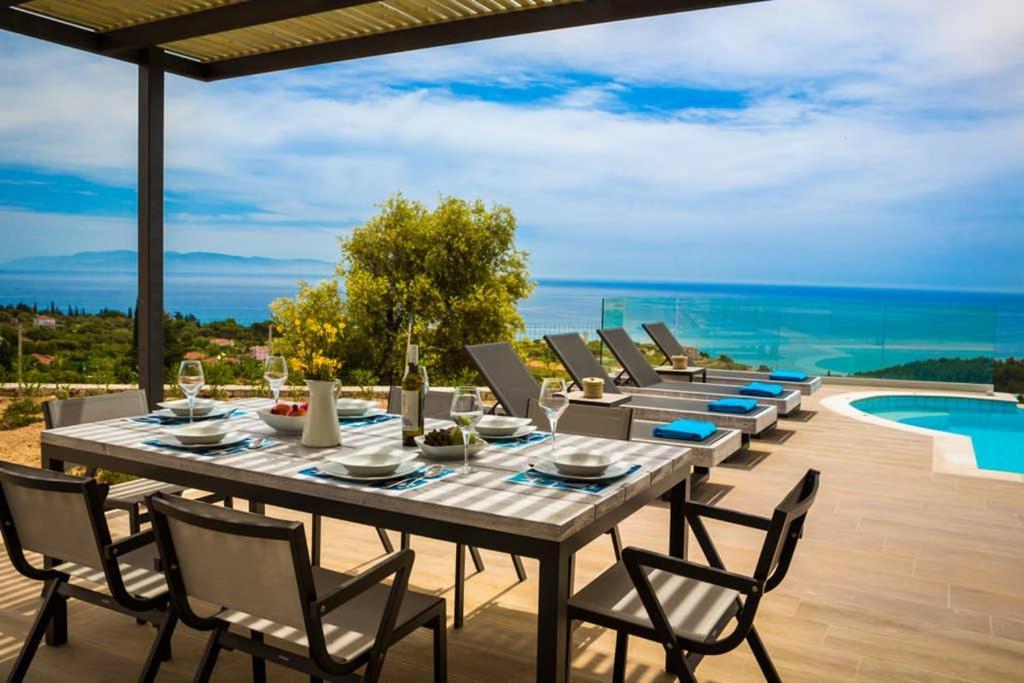 New Villa Blue With Private Pool At Trapezaki Livathos  Exteriér fotografie
